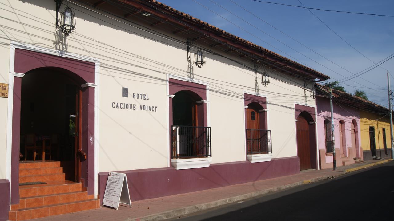 Hotel Cacique Adiact León Esterno foto